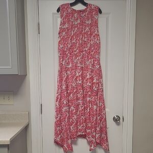 Sleeveless Pink Floral Tiered Maxi Dress